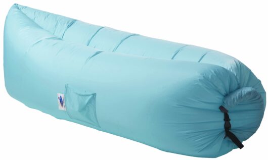 Amaca gonfiabile Airbag Kerlis, in PVC e nylon, con pratica tasca laterale.