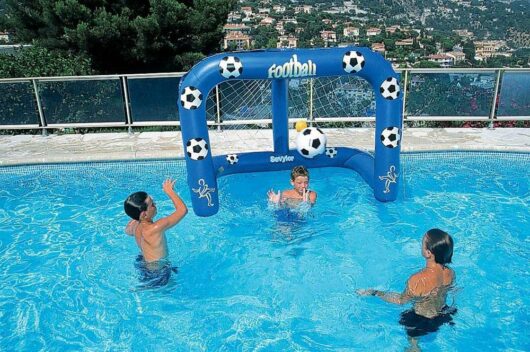 water soccer2